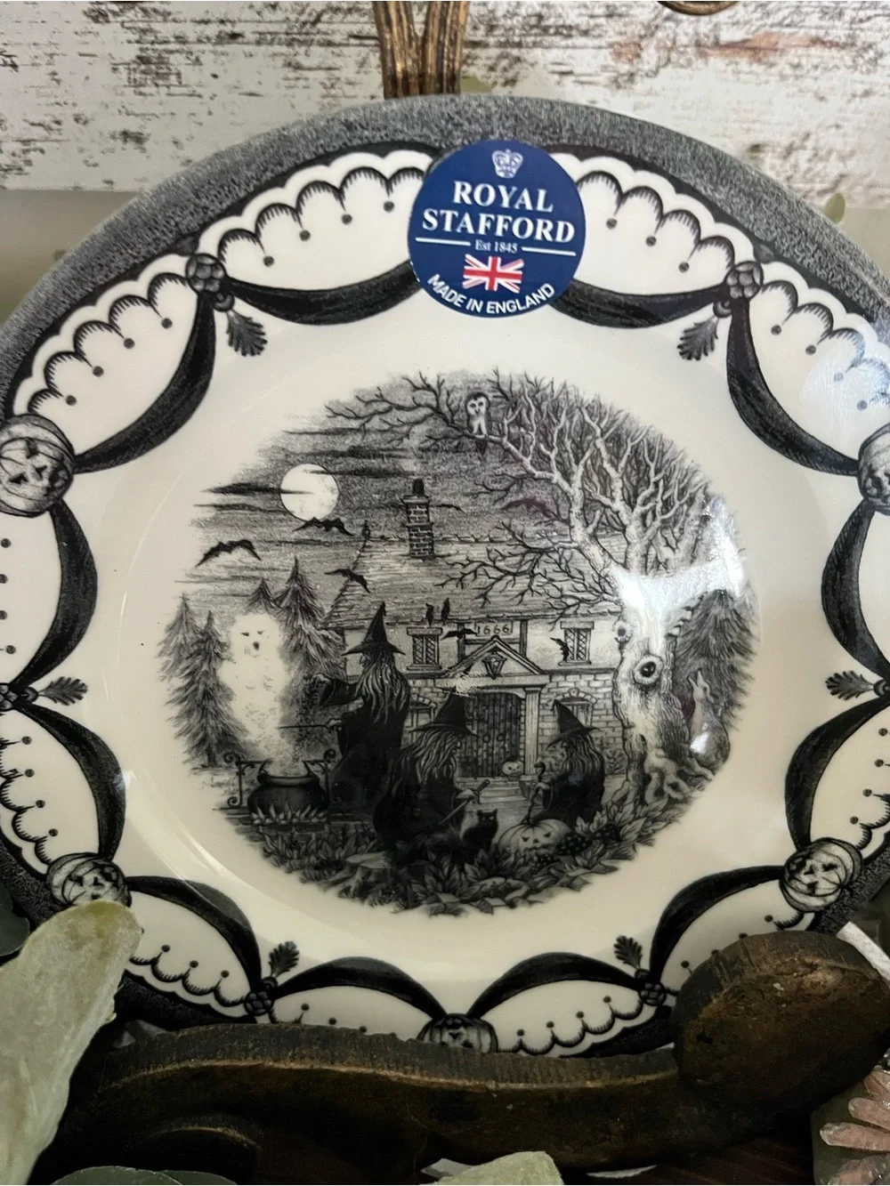 NWT Royal Stafford Halloween Coven Salad Plate Witches Ghost Black Cat